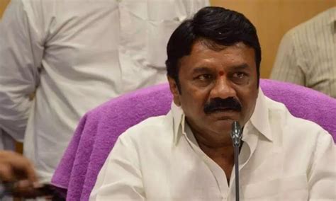 అలాంటి కుక్కల్లాగా మేం అరవం మంత్రి తలసాని Telangana Minister