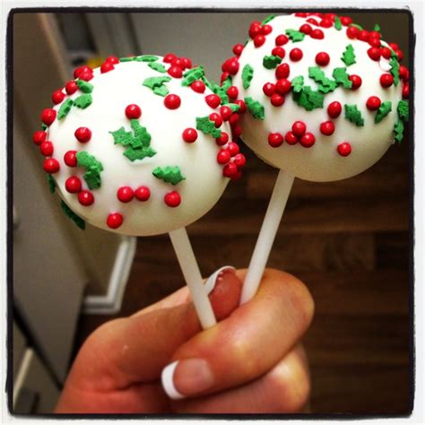 Christmas Cake Pops Christmas Cakes Easy Christmas Cake Pops Recipe Christmas Cake Pops