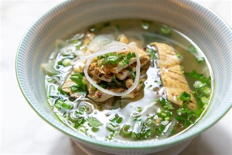 How to Order Pho and Best Versions of Pho to Try