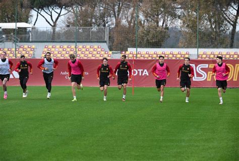 Trigoria La Ripresa Degli Allenamenti In Vista Di Roma Feyenoord