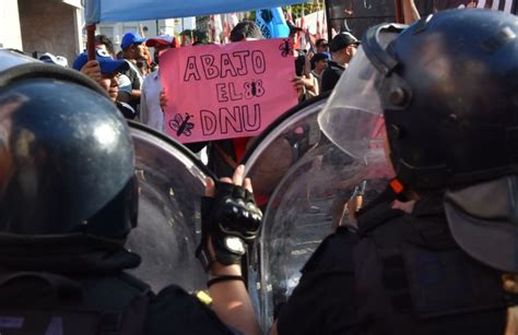 Fotos Tensión afuera del Congreso incidentes entre las