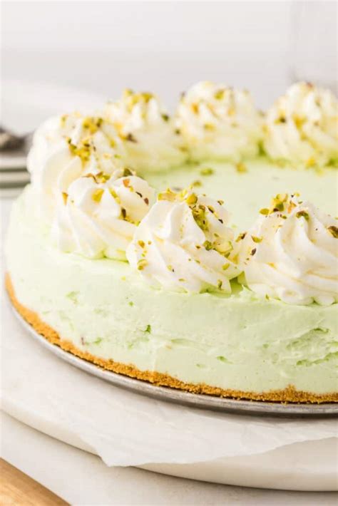 Easy No Bake Pistachio Cheesecake Margin Making Mom®