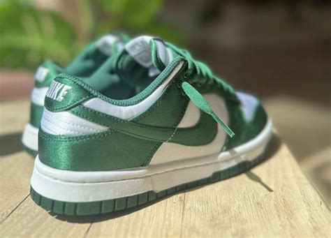 Nike Dunk Low Satin Green Michigan State Spartans Dx5931 100