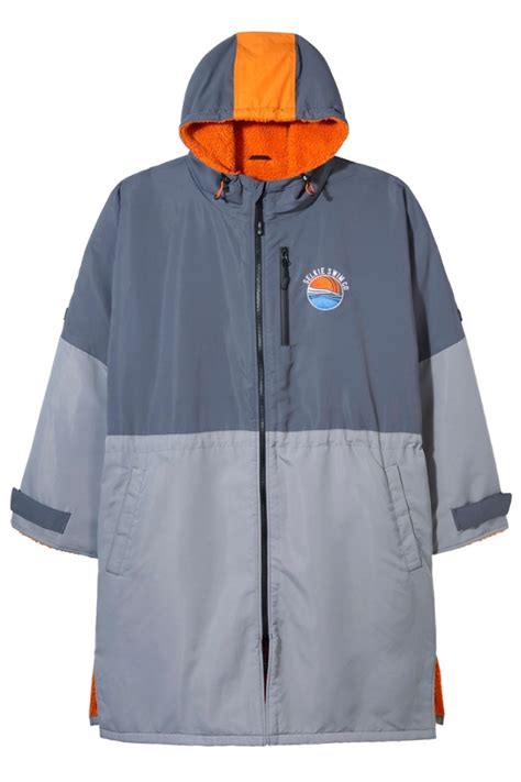 Unisex Changing Robe Mountain Warehouse GB