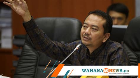 DPR Tolak RUU Sisdiknas Hapus Tunjangan Profesi Guru Wahana News