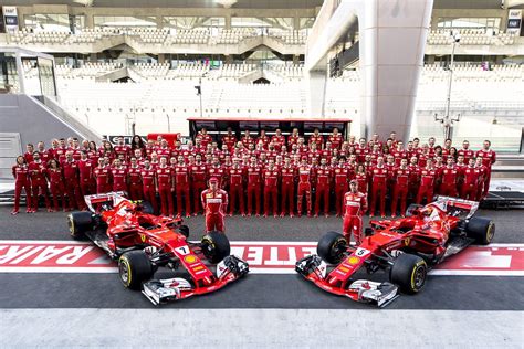 [SCUDERIA FERRARI] That’s US! Scuderia Ferrari Team 2017 #ForzaFerrari ...