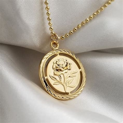 Layered Gold Coin Necklace - Etsy