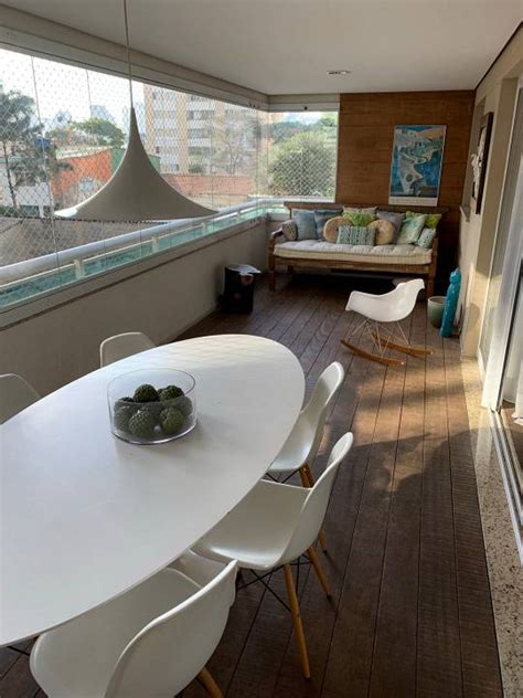 Apartamento na Rua Professor José Leite e Oiticica Vila Gertrudes em