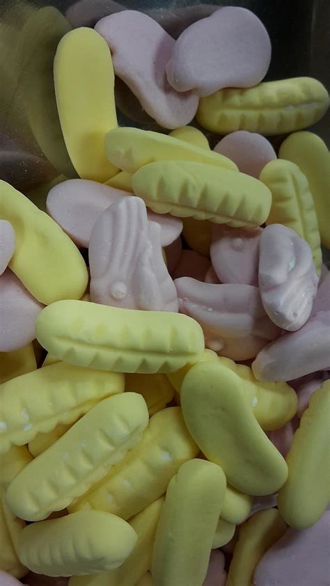 Candyland Formerly Barratt Assorted Foam Shrimps And Bananas 500g Uk Grocery