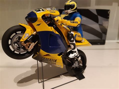 Ixo Motor En Minichamps Figuur En Wheelie Stand Catawiki