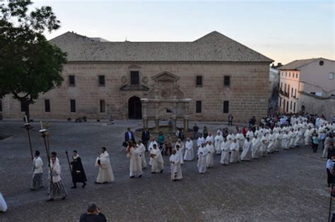 La Apertura De La Puerta Santa De La Catedral De Baeza Inaugura El A O