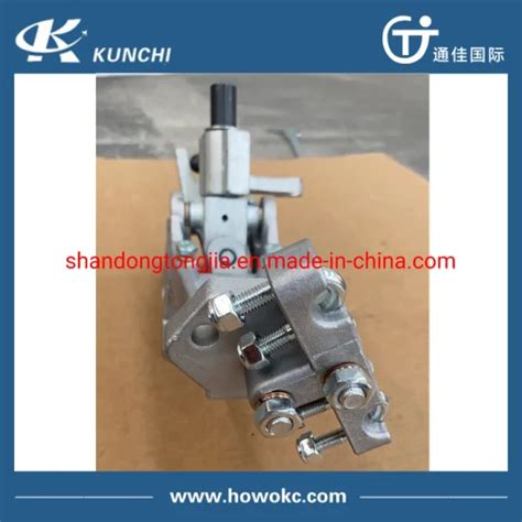 Sinotruk HOWO Spare Parts Wg9725240107 Manipulator Shift Level Gear