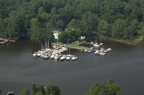 Mathews Yacht Club in Mathews, VA, United States - Marina Reviews ...