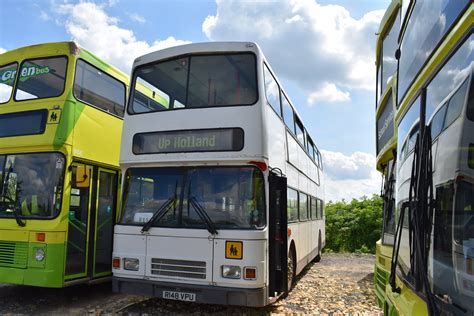 Cambridge Buses R Vpu Cambridge Bus Coach Ltd Tra Flickr