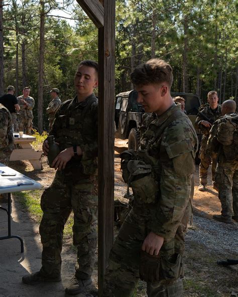 L1021729 6th Ranger Training Battalion Airborne And Ranger Training