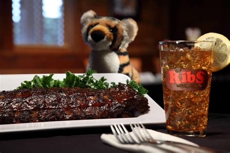 Tj Ribs Is A Baton Rouge Legend Food Ribs Bbq