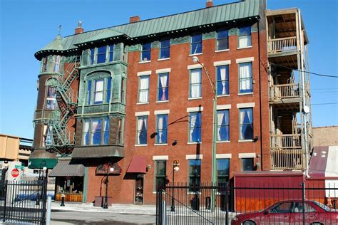 The Luminaries Present Fulton Market Historic District Walking Tour