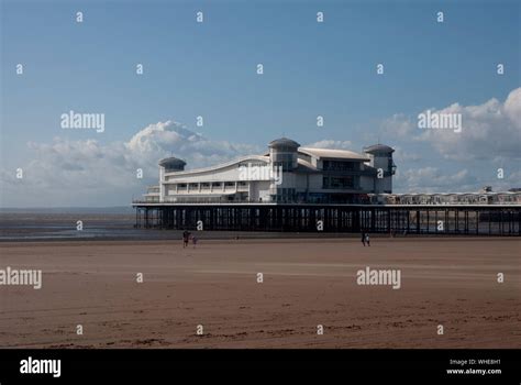 The Grand Pier Weston Super Mare Somerset England Uk Stock Photo Alamy