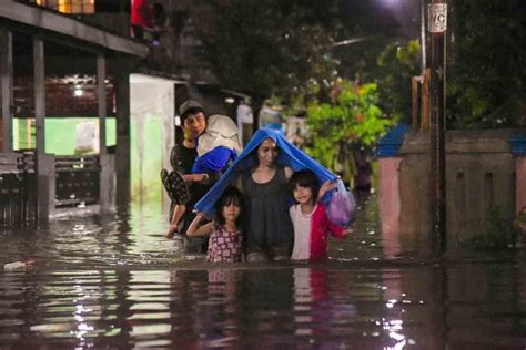 FOTO Banjir Rendam Permukiman Di Medan Maimun