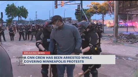 Police Release Cnn Crew After They Were Arrested Live On Air In Minneapolis