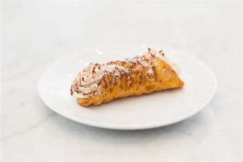 Cannolis Cookies And Italian Pastry — Gerardos Italian Bakery