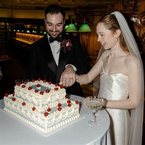 Naked And Semi Naked Wedding Cakes We Love