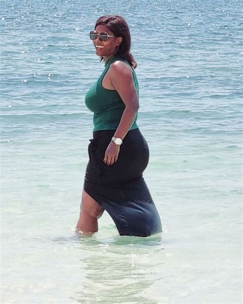 Mud Fish On Twitter RT Polo Kimani Nini Hizi Umevaa Kwa Beach