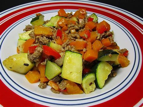 Zucchini Hackfleisch Pfanne Von Awlona Chefkoch