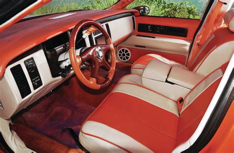 1993 Cadillac Fleetwood Interior