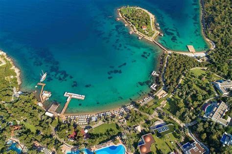 Saudi construction firm to open Rixos Emerald Shores resort - Hotelier ...