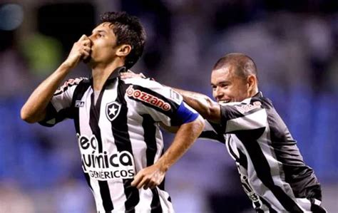 Botafogo Conheça Lúcio Flávio Pelos Olhos De Dodô Jefferson Herrera