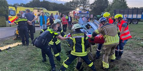 Sprachprobleme Bei Notfall Im Grenzgebiet Feuerwehren Proben Ernstfall