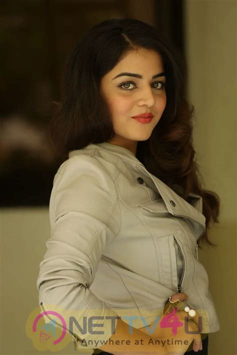Actress Wamiqa Gabbi Hot Photos Galleries Hd Images