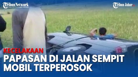 Viral Mobil Terperosok Ke Sawah Di Pangandaran Berpapasan Di Jalan