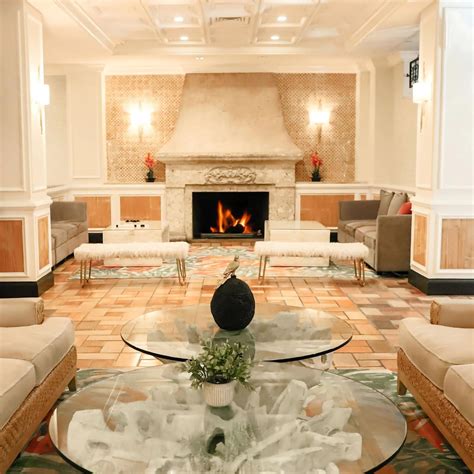 RIVERSIDE HOTEL, FORT LAUDERDALE