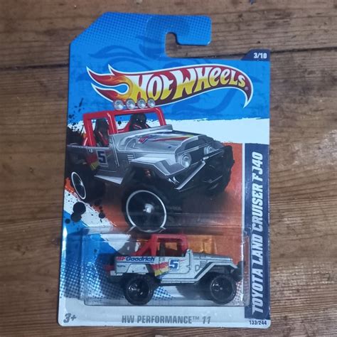 Jual Hot Wheels Toyota Land Cruiser Fj Abu Abu Shopee Indonesia