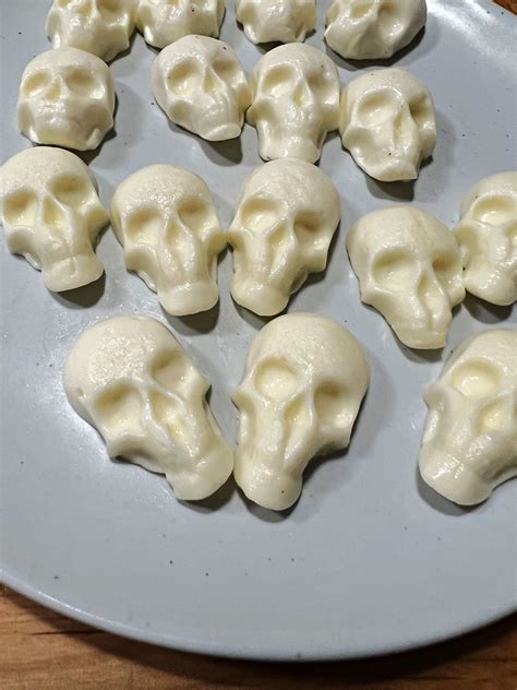 Halloween Skull Caprese Skewers Sula And Spice