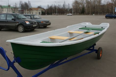 Пластиковые лодки под мотор для рыбалки, преимущества и недостатки