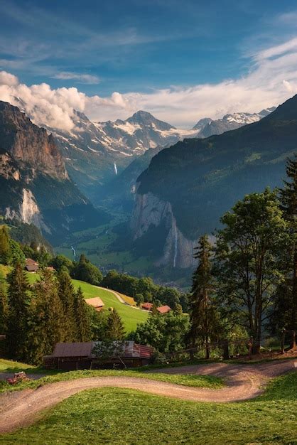 Premium Photo Lauterbrunnen Valley In The Swiss Alps Viewed From The