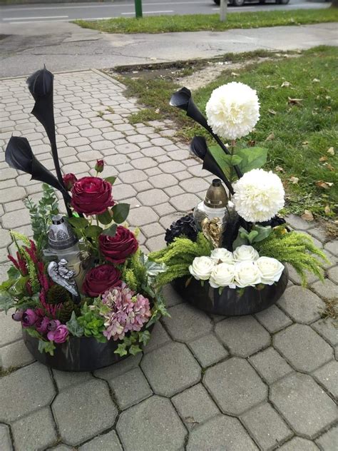 Pin by Agnieszka Duda on kompozycje na grób Flower arrangements