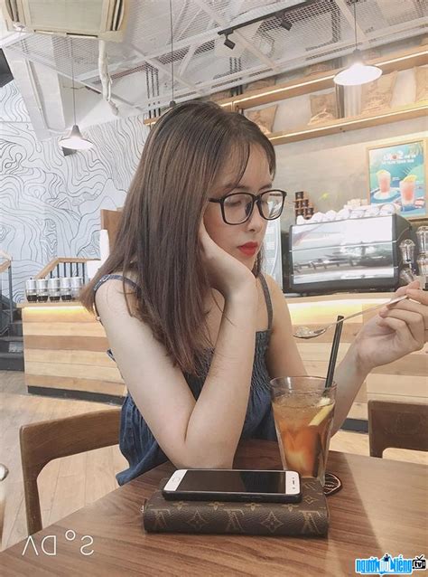 Hot Teen Khúc Kim Khanh