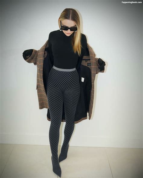 Joey King Joeyking Nude OnlyFans Leaks Fappening Page FappeningBook