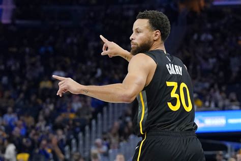 3 Best Prop Bets For Bulls Vs Warriors On Dec 2 Stephen Curry Shoots