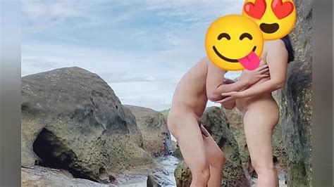 Thử cảm giác chịch nhau ngoài trời public ở bãi biển Phim Sex Hay