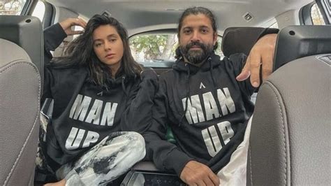 Shibani Dandekar-Farhan Akhtar mark three years of togetherness, Anusha ...