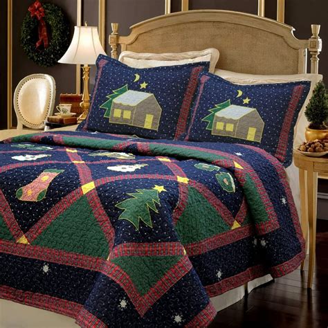 Cozy Line Home Fashions Christmas Night 3 Piece Cotton Quilt Bedding