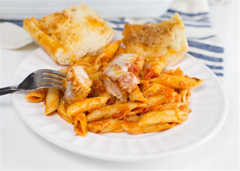 Chicken Parmesan Wpenne Pasta Joy In Every Season