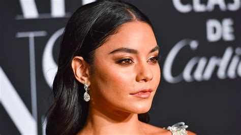 Vanessa Hudgens Reflects On Her Nude Photo Leak Its Really F