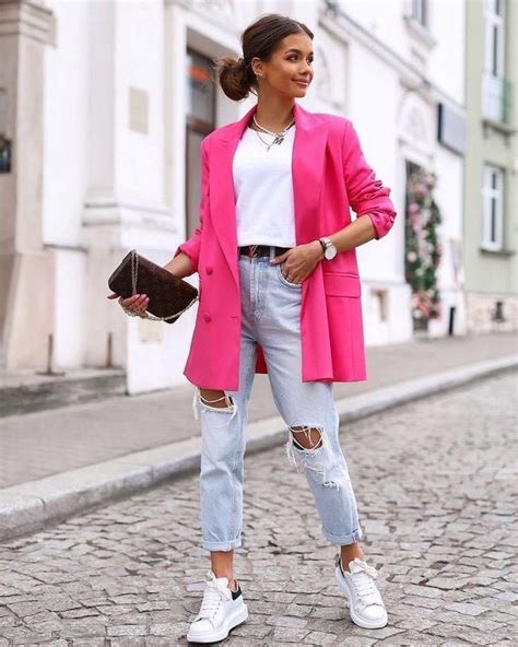 What To Wear With A Pink Blazer Chic Outfit Ideas With Hot Pink