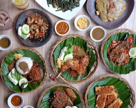 Rekomendasi Tempat Buka Puasa Di Jakarta Selatan Religi Katadata Co Id